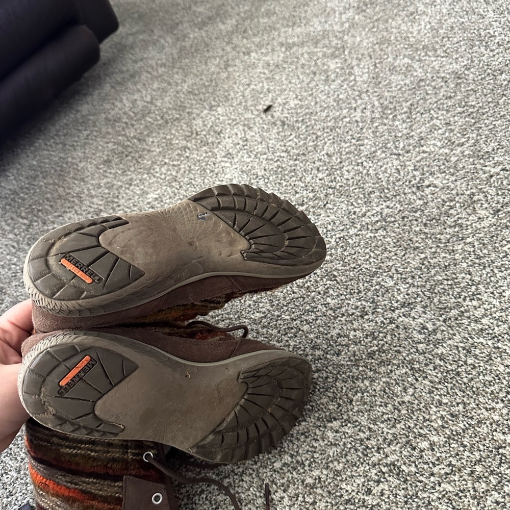 Merrell Boots. - Picture 4 of 5